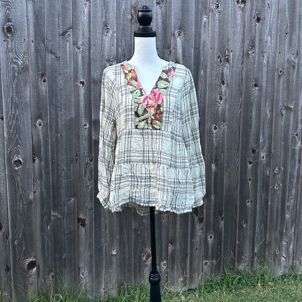 Anthropologie Darlene Plaid Peasant Top EUC